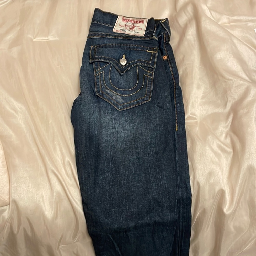 Brand new jeans only worn one time for a few hours